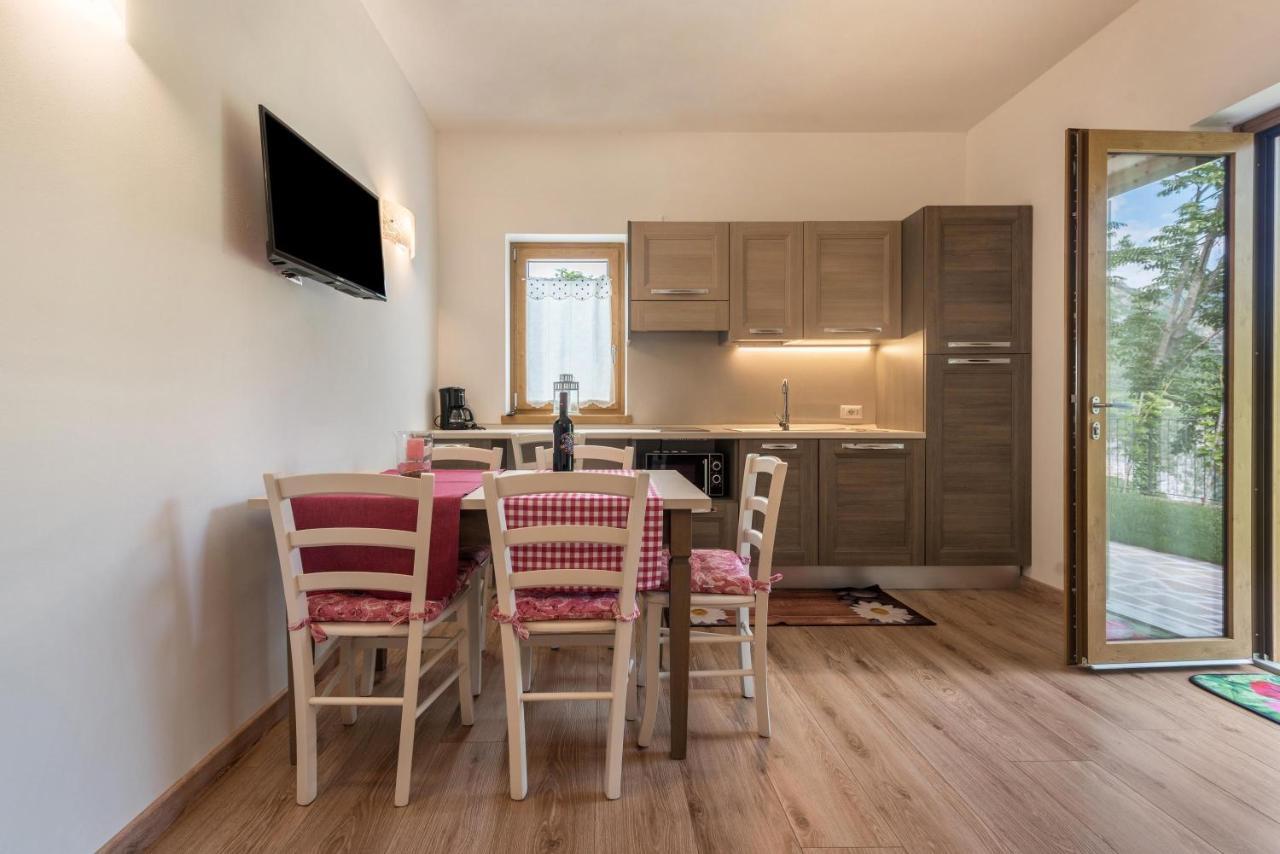 Ferienwohnung Nonno Bigi Rosa Tremosine Exterior foto