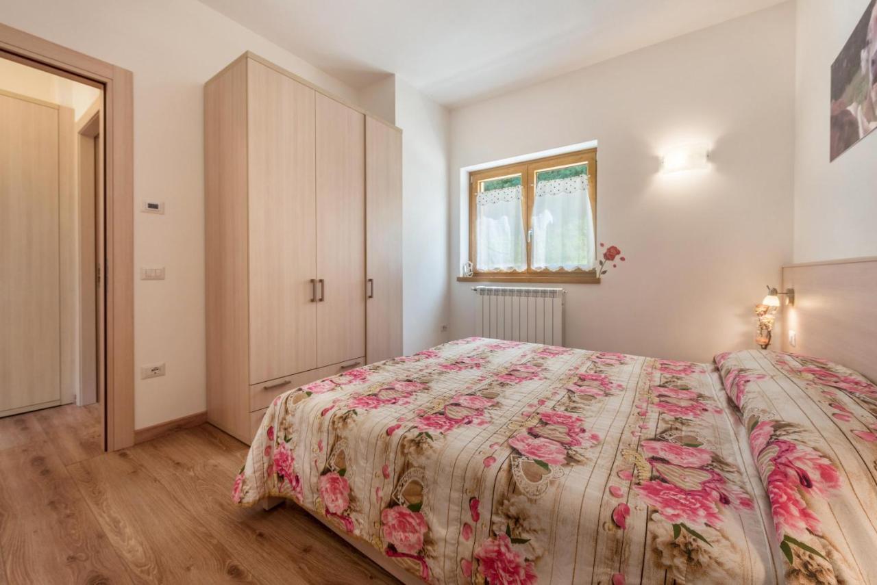 Ferienwohnung Nonno Bigi Rosa Tremosine Exterior foto